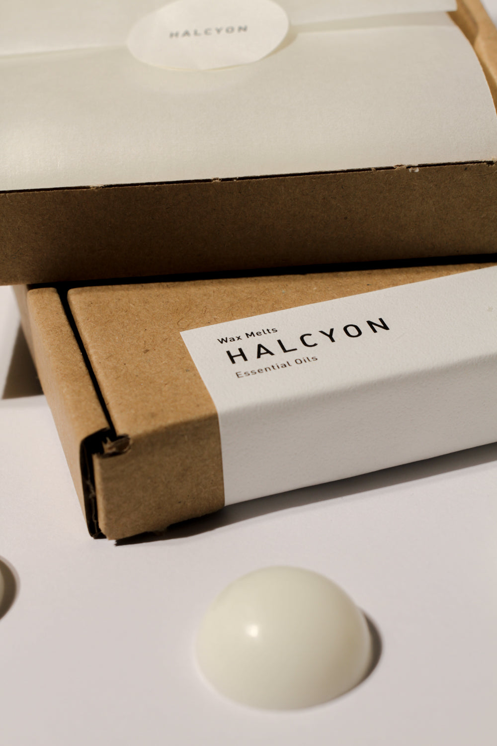 Essential Oil wax melts - Halcyon wax melts in kraft eco packaging